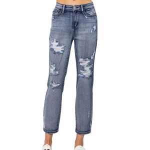 Judy Blue Boyfriend Fit Jeans Distressed Women’s Size 11 or 30 Blue Denim